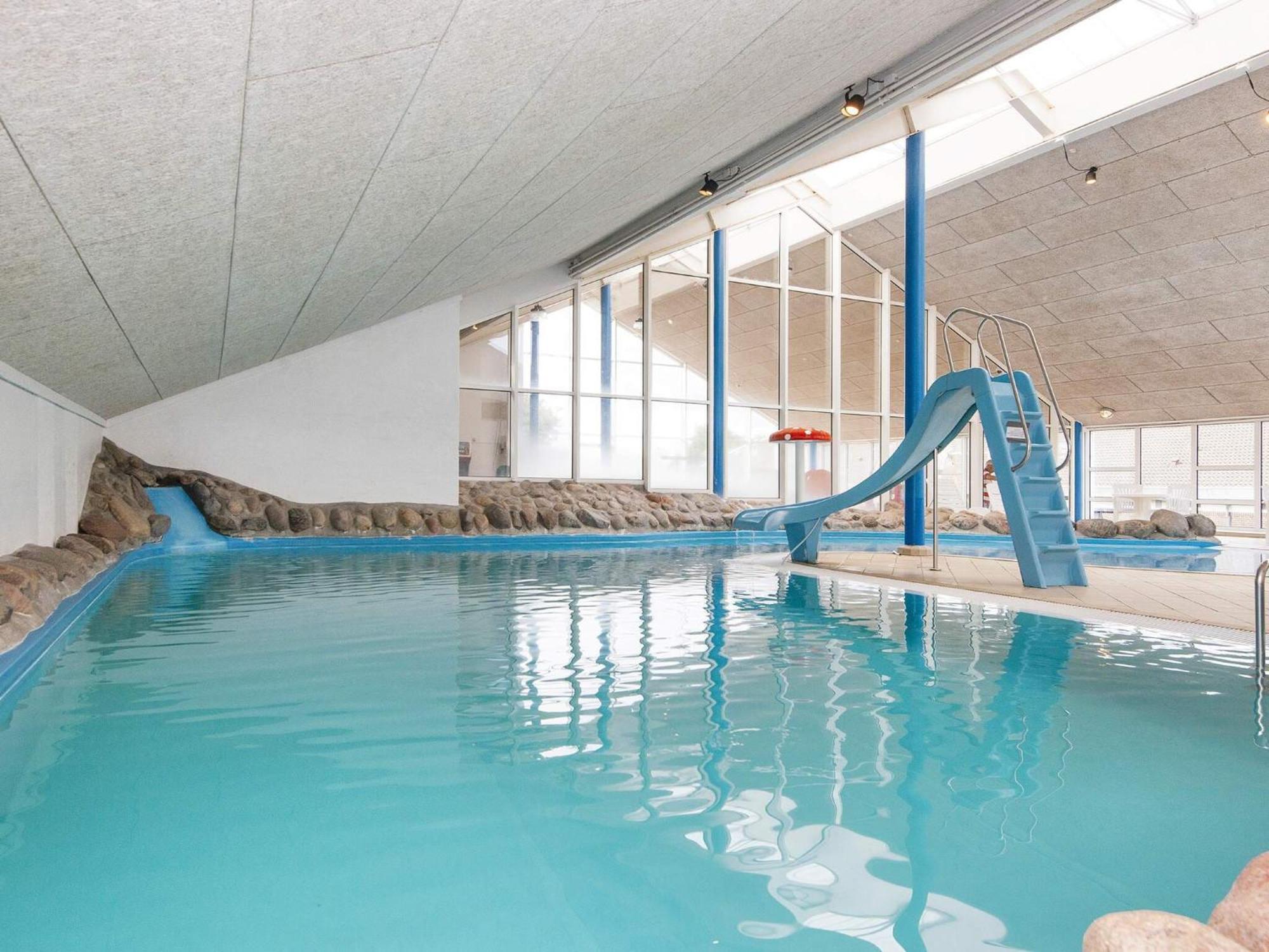 4 Person Holiday Home On A Holiday Park In Hemmet Exterior photo