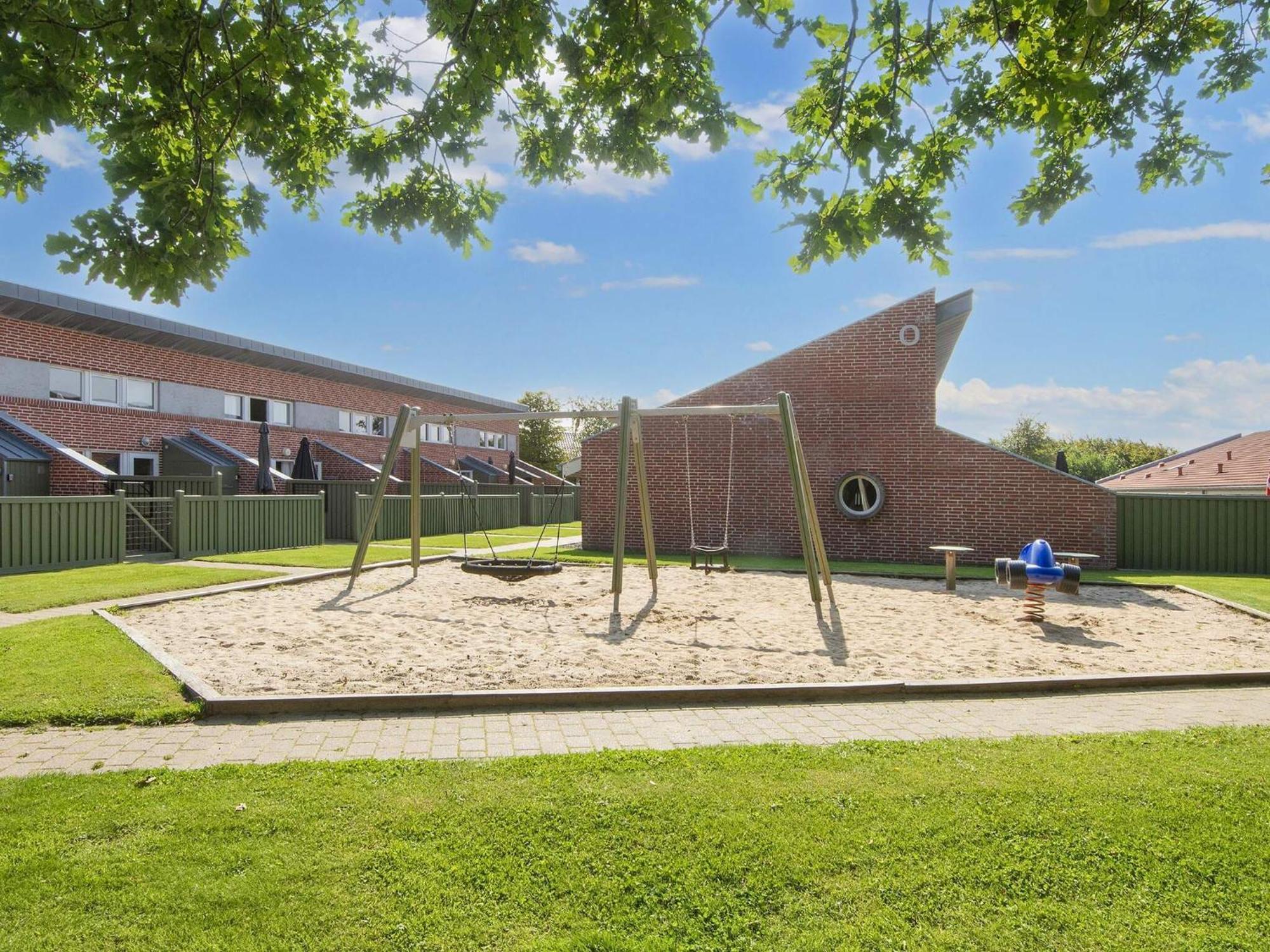 4 Person Holiday Home On A Holiday Park In Hemmet Exterior photo