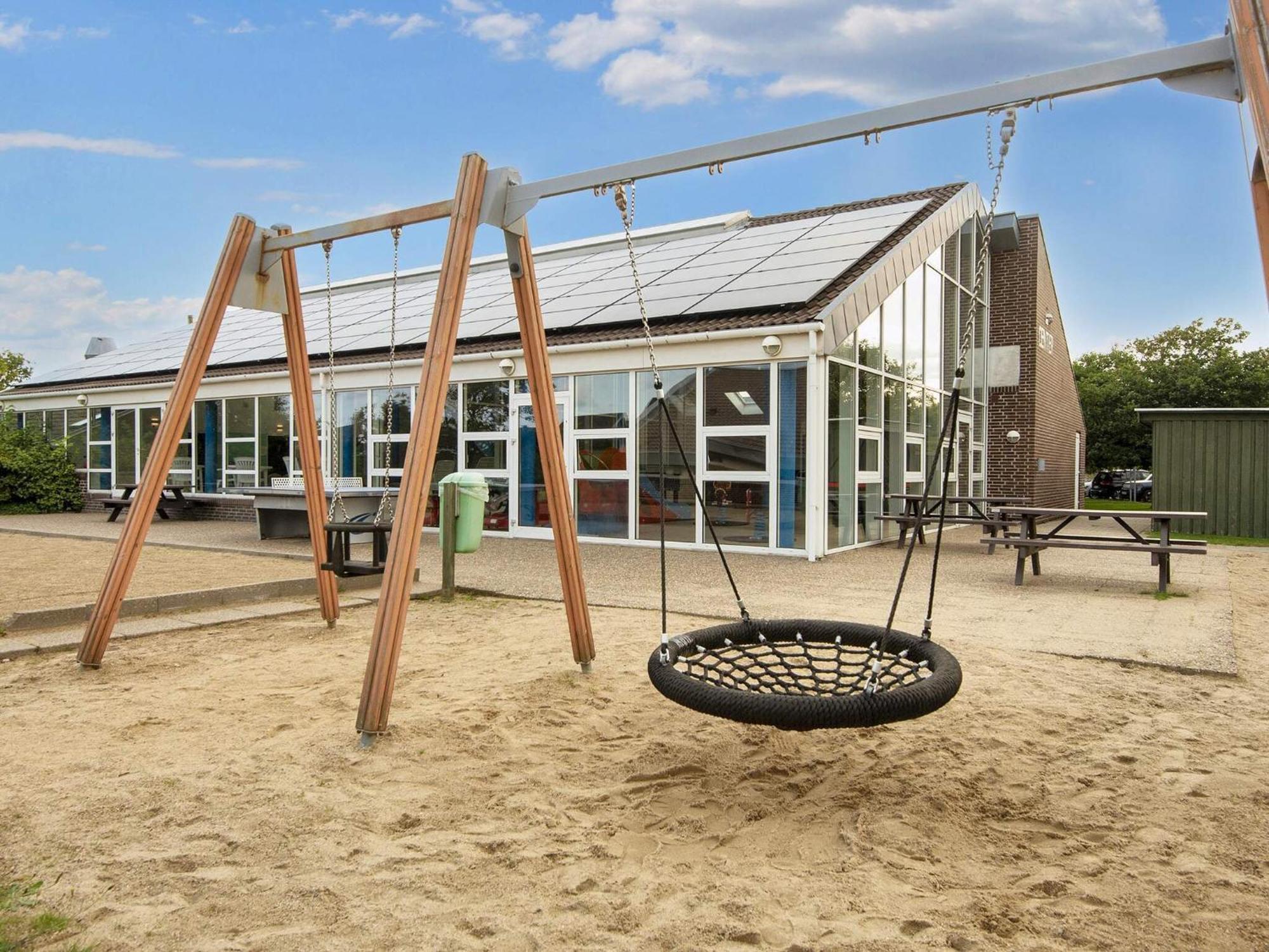4 Person Holiday Home On A Holiday Park In Hemmet Exterior photo